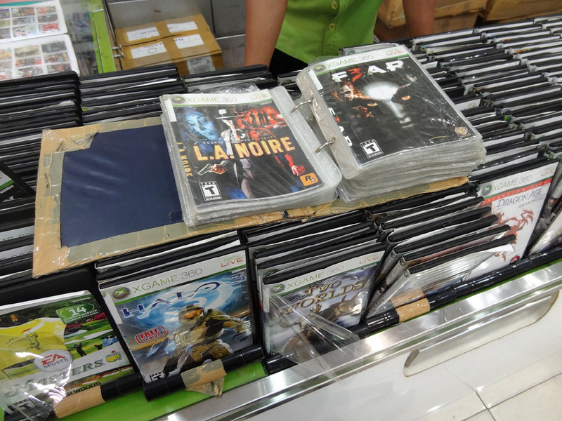 Illustration for article titled In Indonesia, Pirated Games for Two Bucks a Pop
